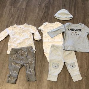 2 3 month Carter’s outfits baby boy